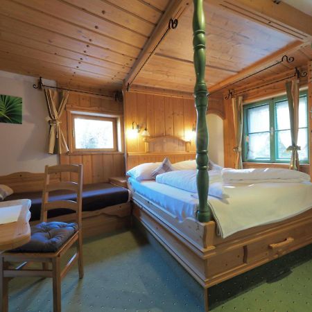 Haus Dorothee Lägenhet Sautens Exteriör bild