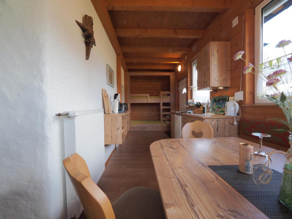 Haus Dorothee Lägenhet Sautens Exteriör bild